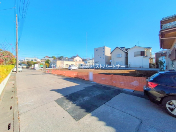 �O�ʓ��H�܂ތ��n�ʐ^�@-