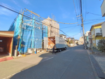 �O�ʓ��H�܂ތ��n�ʐ^�@-