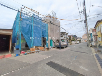 �O�ʓ��H�܂ތ��n�ʐ^�@-