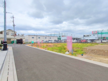 �O�ʓ��H�܂ތ��n�ʐ^�@-