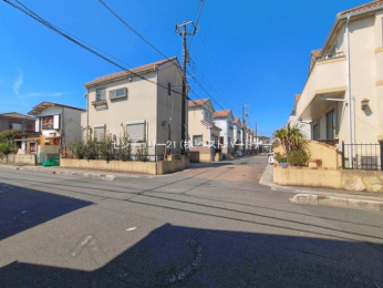 �O�ʓ��H�܂ތ��n�ʐ^�@-