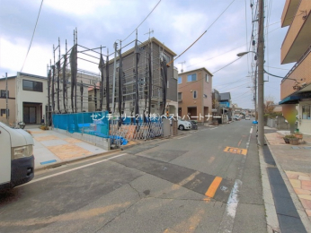 �O�ʓ��H�܂ތ��n�ʐ^�@-