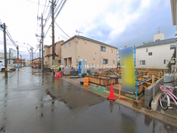 �O�ʓ��H�܂ތ��n�ʐ^�@-