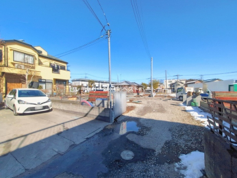 �O�ʓ��H�܂ތ��n�ʐ^�@-