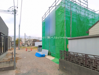 �O�ʓ��H�܂ތ��n�ʐ^�@-