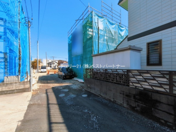 �O�ʓ��H�܂ތ��n�ʐ^�@-