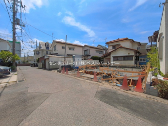 �O�ʓ��H�܂ތ��n�ʐ^�@-