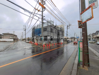 �O�ʓ��H�܂ތ��n�ʐ^�@-