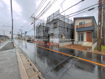 �O�ʓ��H�܂ތ��n�ʐ^�@-