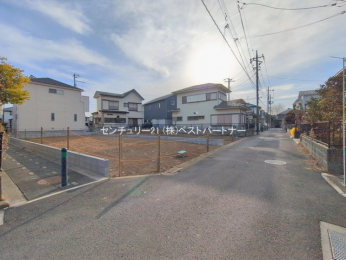 �O�ʓ��H�܂ތ��n�ʐ^�@-